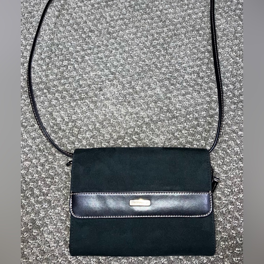 LIZ CLAIBORNE Black Suede Leather Multi Pocket Purse